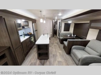 Used 2019 Forest River Wildwood 27REI available in Robstown, Texas