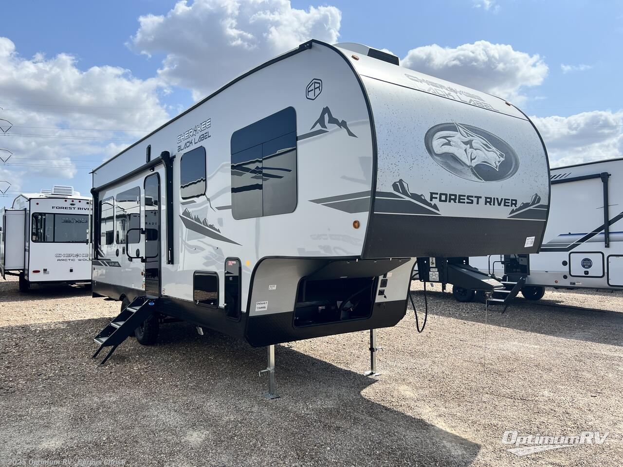 New 2025 Forest River Cherokee Black Label 256RBBL available in Robstown, Texas