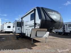 New 2025 East to West Tandara 28RL available in Robstown, Texas
