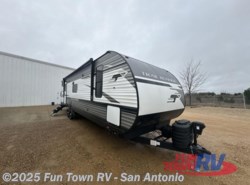 New 2024 Heartland Trail Runner 31 DB available in Cibolo, Texas