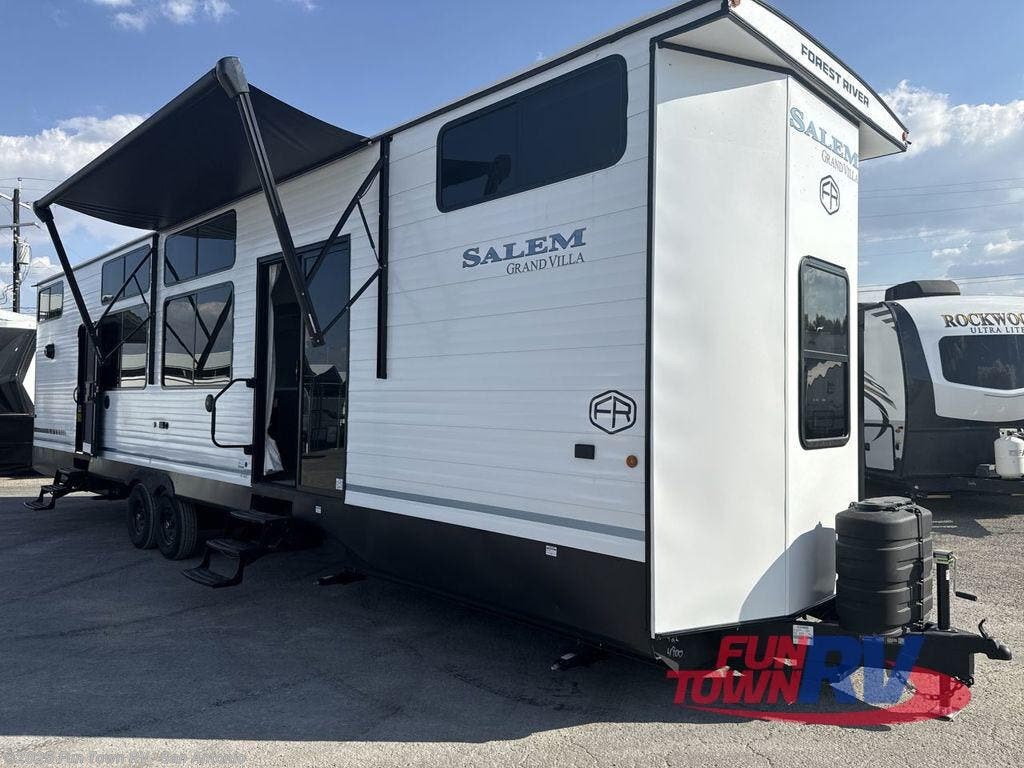 New 2026 Forest River Salem Grand Villa 42ICE available in Cibolo, Texas