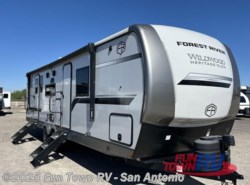 Used 2025 Forest River Wildwood Heritage Glen 265BSRB available in Cibolo, Texas