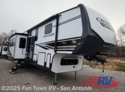 New 2025 CrossRoads Cruiser 37LF available in Cibolo, Texas