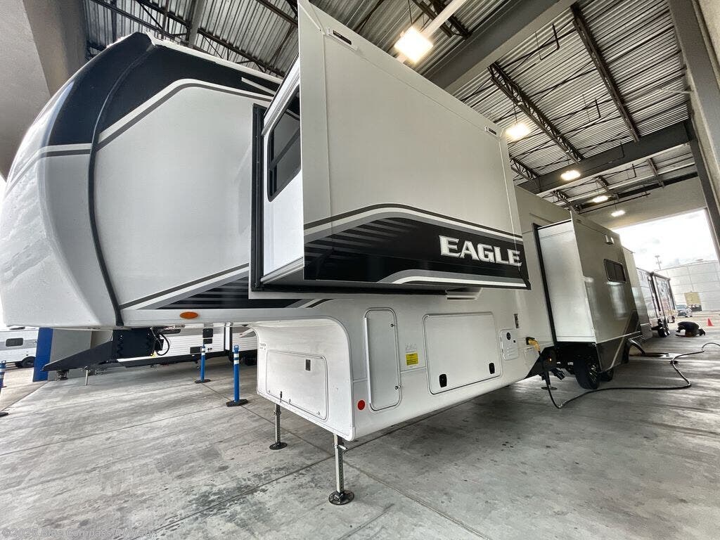 New 2026 Jayco Eagle 360DBOK available in Katy, Texas