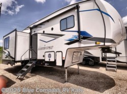 Used 2024 Forest River Cherokee Arctic Wolf Cherokee Artic Wolf 27sgs available in Katy, Texas