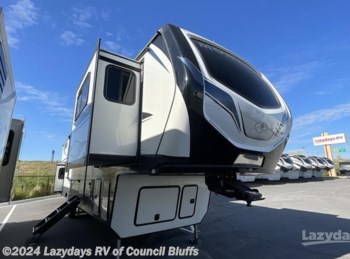 Used 2023 Keystone Montana High Country 377FL available in Council Bluffs, Iowa