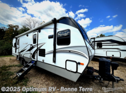Used 2020 Keystone Cougar Half-Ton 29FKD available in Bonne Terre, Missouri