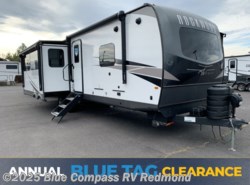 New 2025 Forest River Rockwood Ultra Lite 2906BS available in Redmond, Oregon
