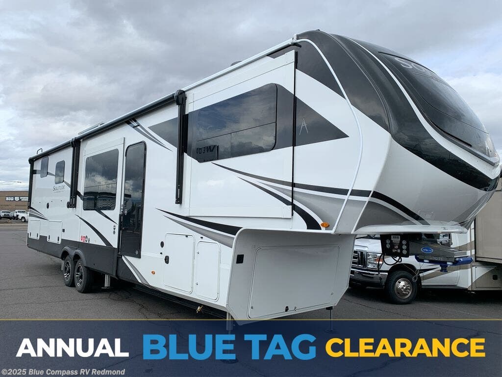New 2026 Grand Design Solitude 380FL available in Redmond, Oregon