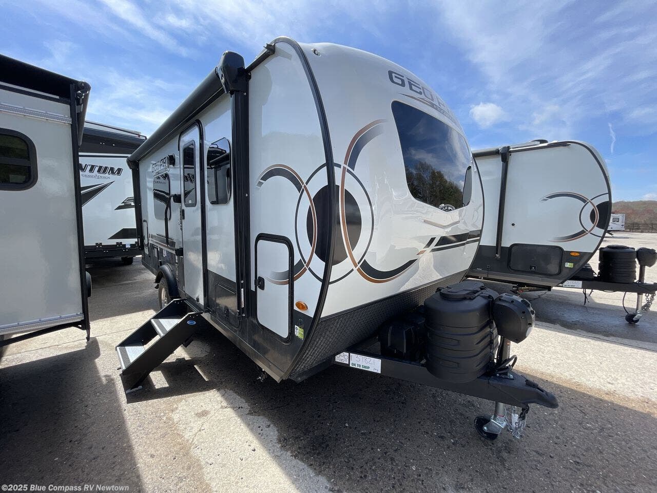 New 2025 Forest River Rockwood Geo Pro G19FD available in Newtown, Connecticut