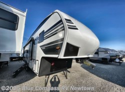 New 2026 Grand Design Reflection 100 Series 27BH available in Newtown, Connecticut