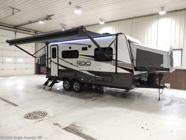 2024 Forest River Rockwood Roo Expandable Hybrid 19 available in Eagle River, WI