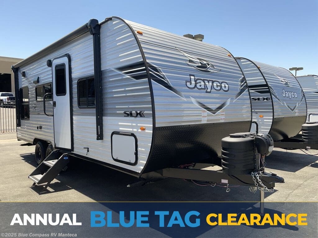 New 2026 Jayco Jay Flight SLX 210QBW available in Manteca, California