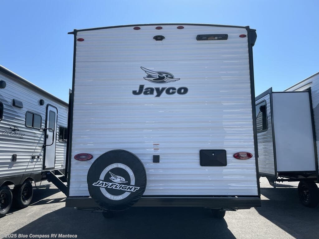 New 2026 Jayco Jay Flight SLX 200MKSW available in Manteca, California