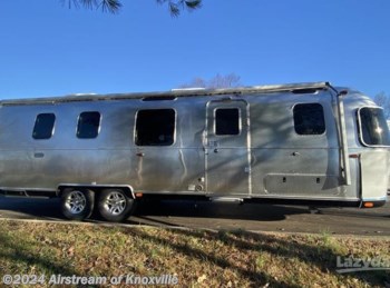 New 24 Airstream Classic 33FB TWIN available in Knoxville, Tennessee
