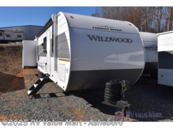 New 2026 Forest River Wildwood 31KQBTS available in Franklinville, North Carolina