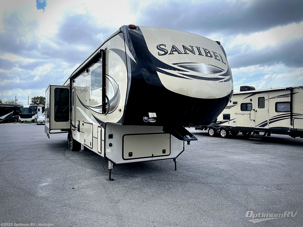 Used 2019 Prime Time Sanibel 3651 available in La Feria, Texas