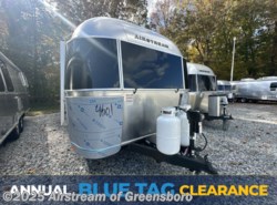 New 2025 Airstream International 25FB available in Colfax, North Carolina