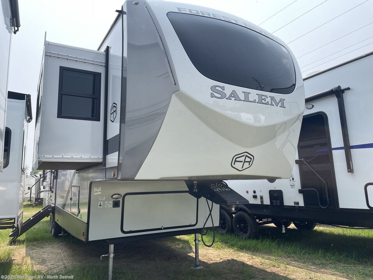 New 2026 Forest River Salem Hemisphere 36FL available in North Branch, Michigan