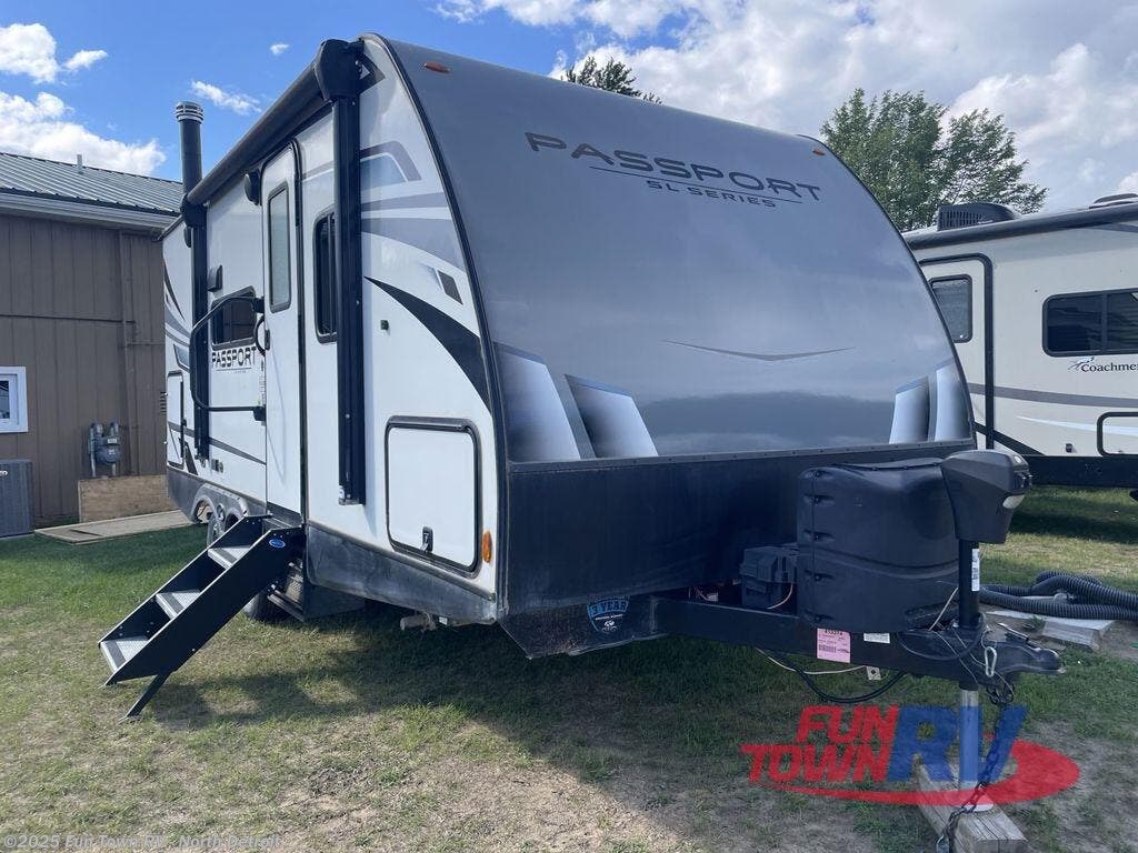 Used 2022 Keystone Passport 189RB available in North Branch, Michigan