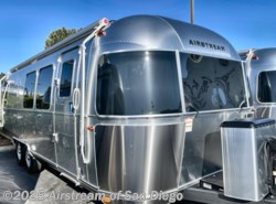 New 2025 Airstream Flying Cloud 28RB available in San Diego, California