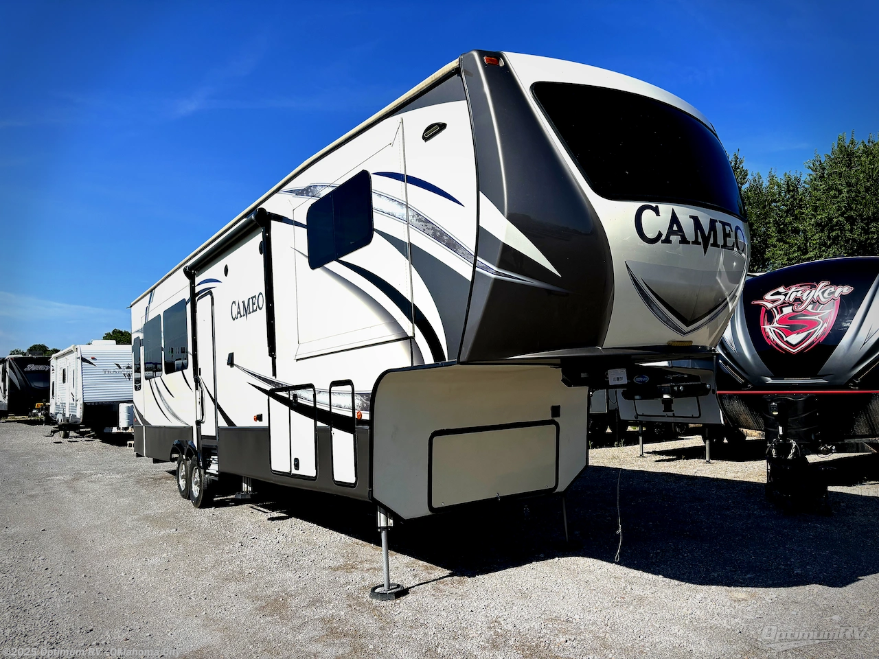 Used 2017 CrossRoads Cameo CE380RL available in Moore, Oklahoma