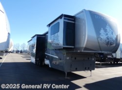 New 2026 CrossRoads Redwood 420FL available in Salisbury, North Carolina