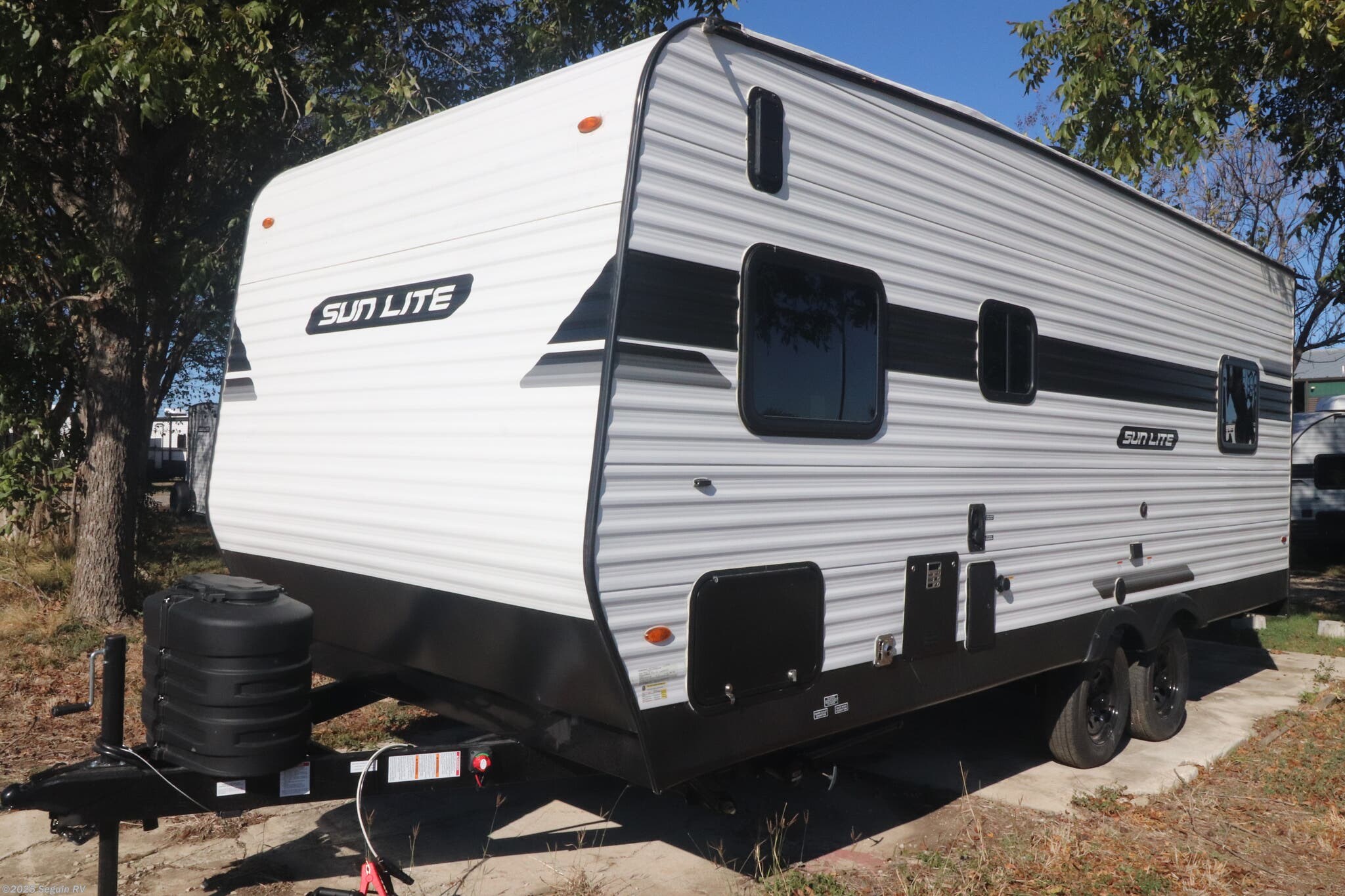 New 2026 Sunset Park RV SUNLITE 25TH available in Seguin, Texas