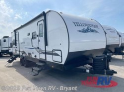 New 2025 Gulf Stream Yellowstone Ranch Edition 27BHS available in Bryant, Arkansas