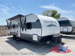 New 2025 Gulf Stream Yellowstone Classic 26BHG available in Bryant, Arkansas