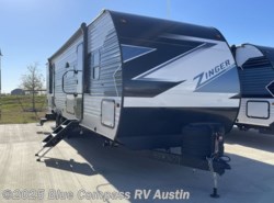 New 2025 CrossRoads Zinger 328SB available in Buda, Texas