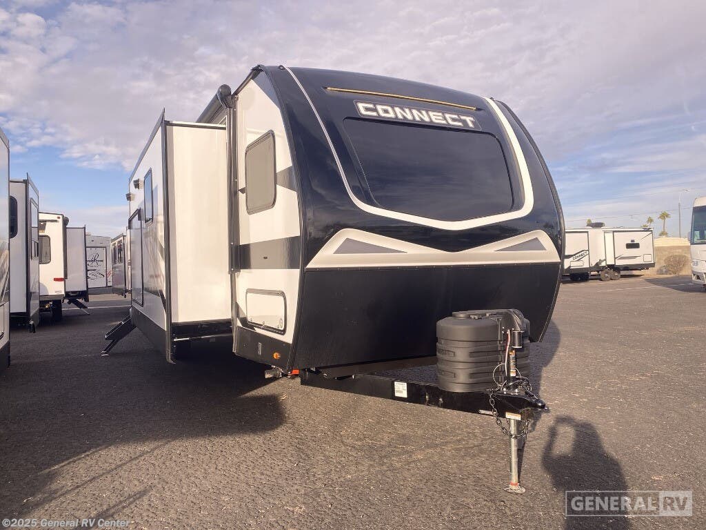 New 2025 K-Z Connect 323MKK available in Mesa, Arizona