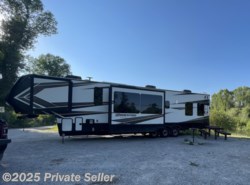 Used 2018 Grand Design Momentum 399TH available in San Marino, California