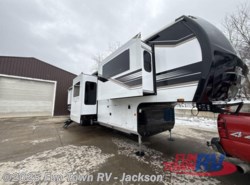New 2026 Heartland Bighorn 39FL available in Jackson, Mississippi