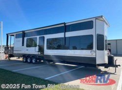 New 2025 Forest River Wildwood Grand Lodge 42VERANDA available in Jackson, Mississippi