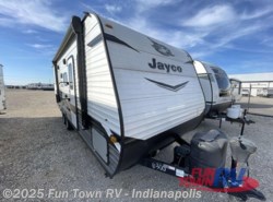Used 2022 Jayco Jay Flight SLX 8 224BH available in Edinburgh, Indiana