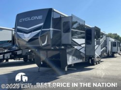 New 2025 Heartland Cyclone 4006 available in Muskegon, Michigan