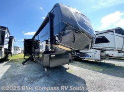 New 2025 Jayco Pinnacle 38FBRK available in Benson, North Carolina