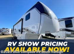 New 2025 Jayco Eagle SLE 28BHU available in Benson, North Carolina