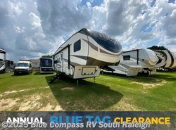 Used 2023 Forest River Rockwood Signature 2891bh Ultra Lite available in Benson, North Carolina