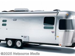 New 2019 Airstream International Signature 25FB available in Louisville, Tennessee
