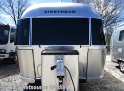 Used 2019 Airstream Flying Cloud 30FBB Bunk available in Louisville, Tennessee