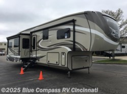 New 2018 Jayco Pinnacle 36KPTS available in Cincinnati, Ohio