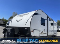 Used 2018 Prime Time Tracer Breeze 24DBS available in Cincinnati, Ohio