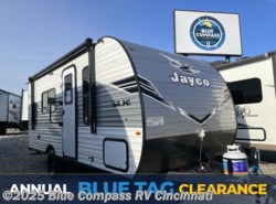 New 2026 Jayco Jay Flight SLX 175FQ available in Cincinnati, Ohio
