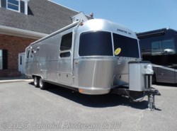 Used 2017 Airstream Flying Cloud 27FB Twin available in Lakewood, New Jersey