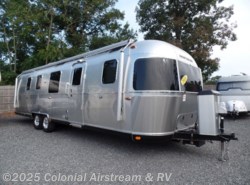 Used 2018 Airstream Classic 33FBQ Queen available in Lakewood, New Jersey