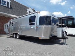 New 2020 Airstream Flying Cloud 27FBQ Queen Hatch available in Lakewood, New Jersey