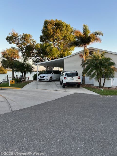 Used 2008 Skyline available in North Fort Myers, Florida