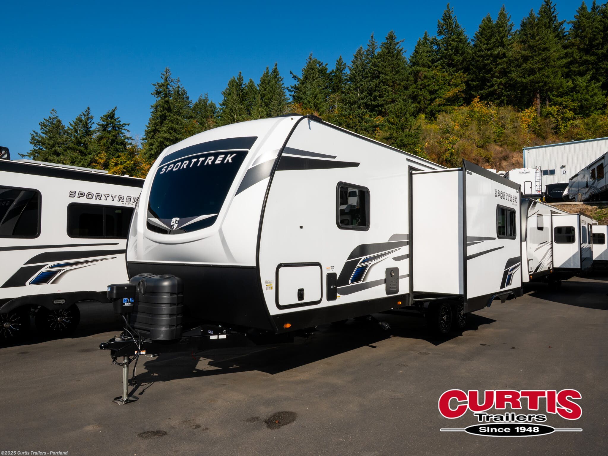 New 2026 Venture RV SportTrek 271VRB available in Portland, Oregon